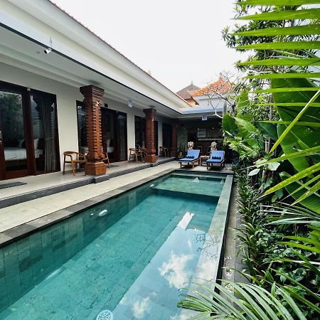 Cecillia Guesthouse Canggu Exteriör bild